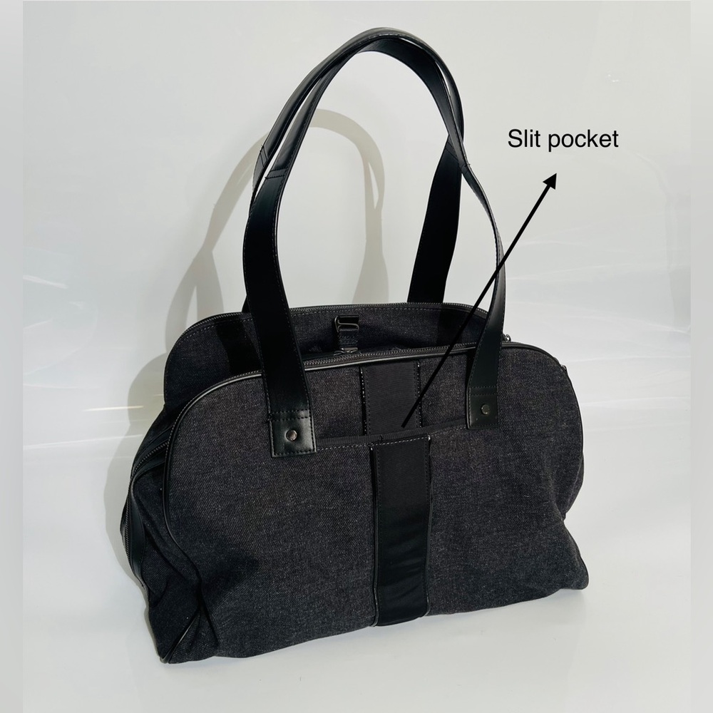 Lululemon Athletica Duffle Bag Gray/Black Large - Picture 3 of 16